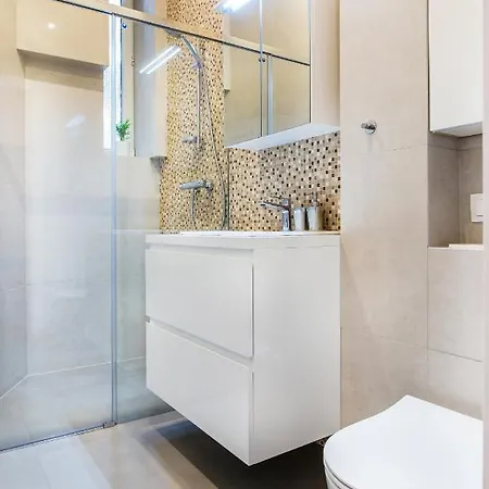 Na Groblach Apartamento *